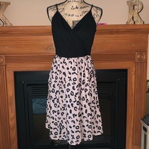 Styleworld Leopard Print Swing Dress with Pockets